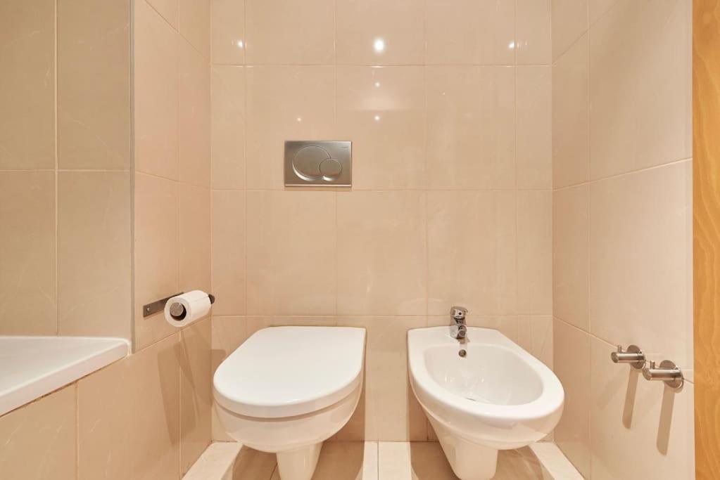 Appartement Modern In Parque Nacoes *