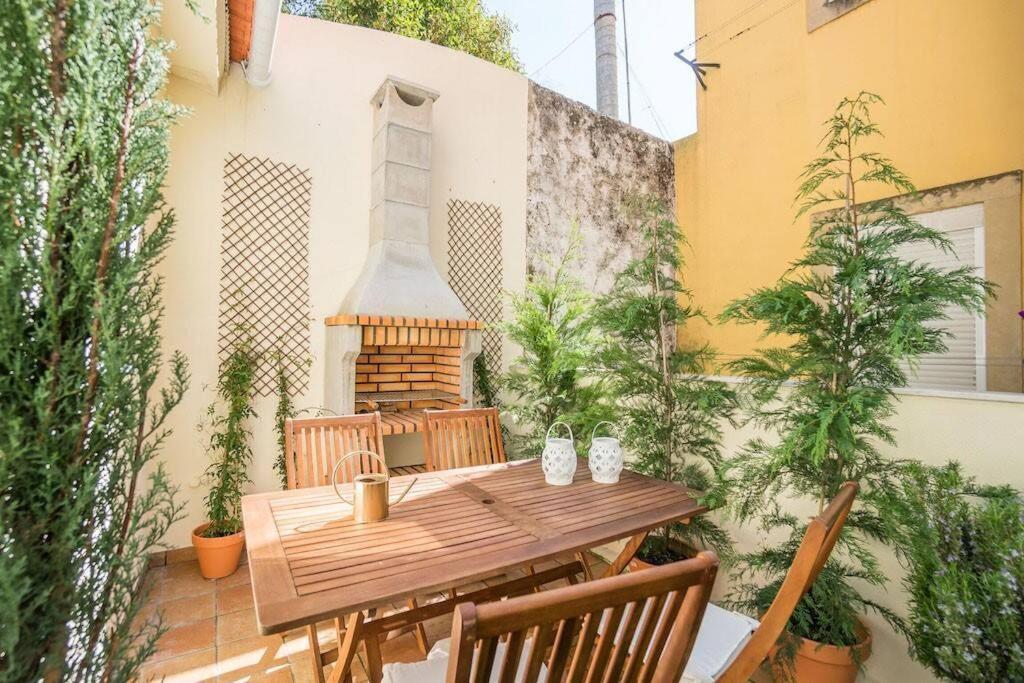 Lapa Flat W/ Patio *