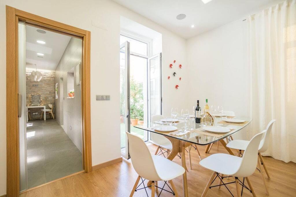 Lapa Flat W/ Patio Apartment