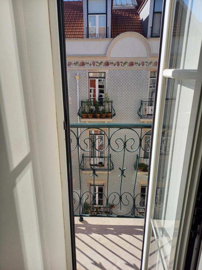 Homestay Charme Et Confort Au Coeur De Graca Lisbon