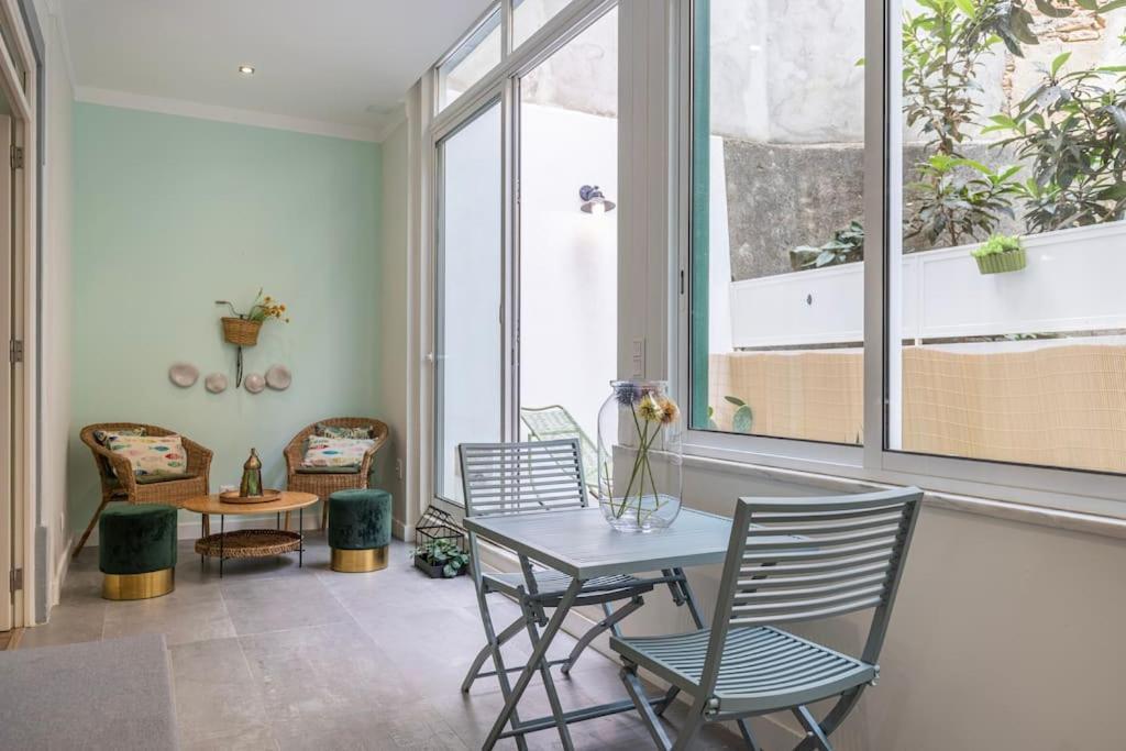 Cactus Terrace And Liberdade - By Feeling * Lisboa