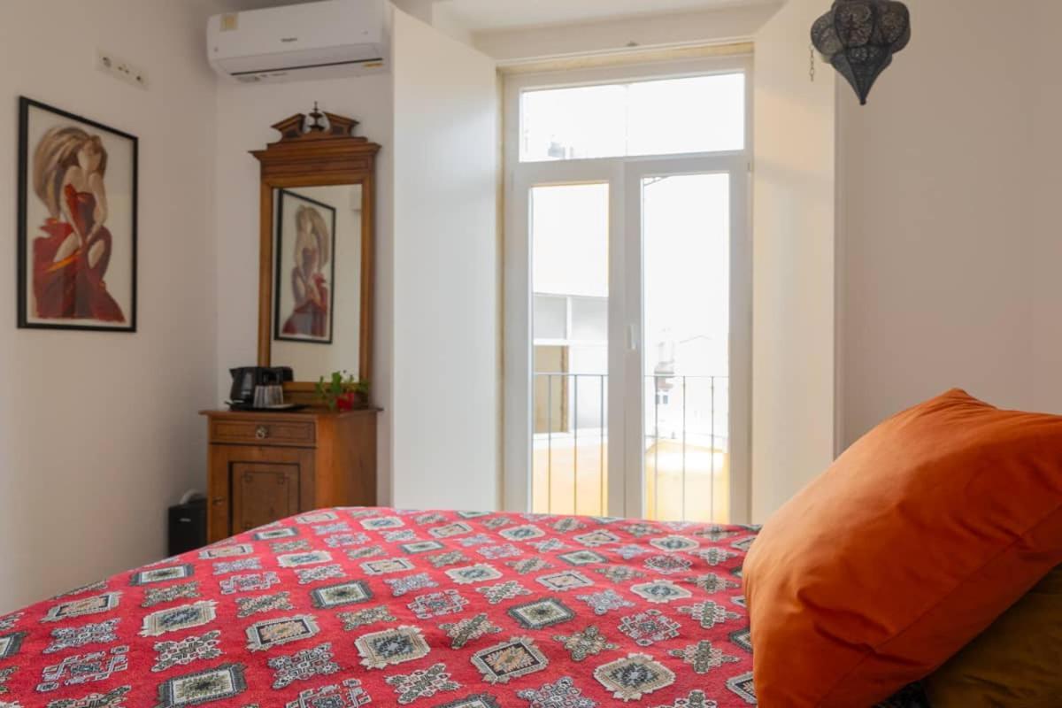 Tings Hotel 2*