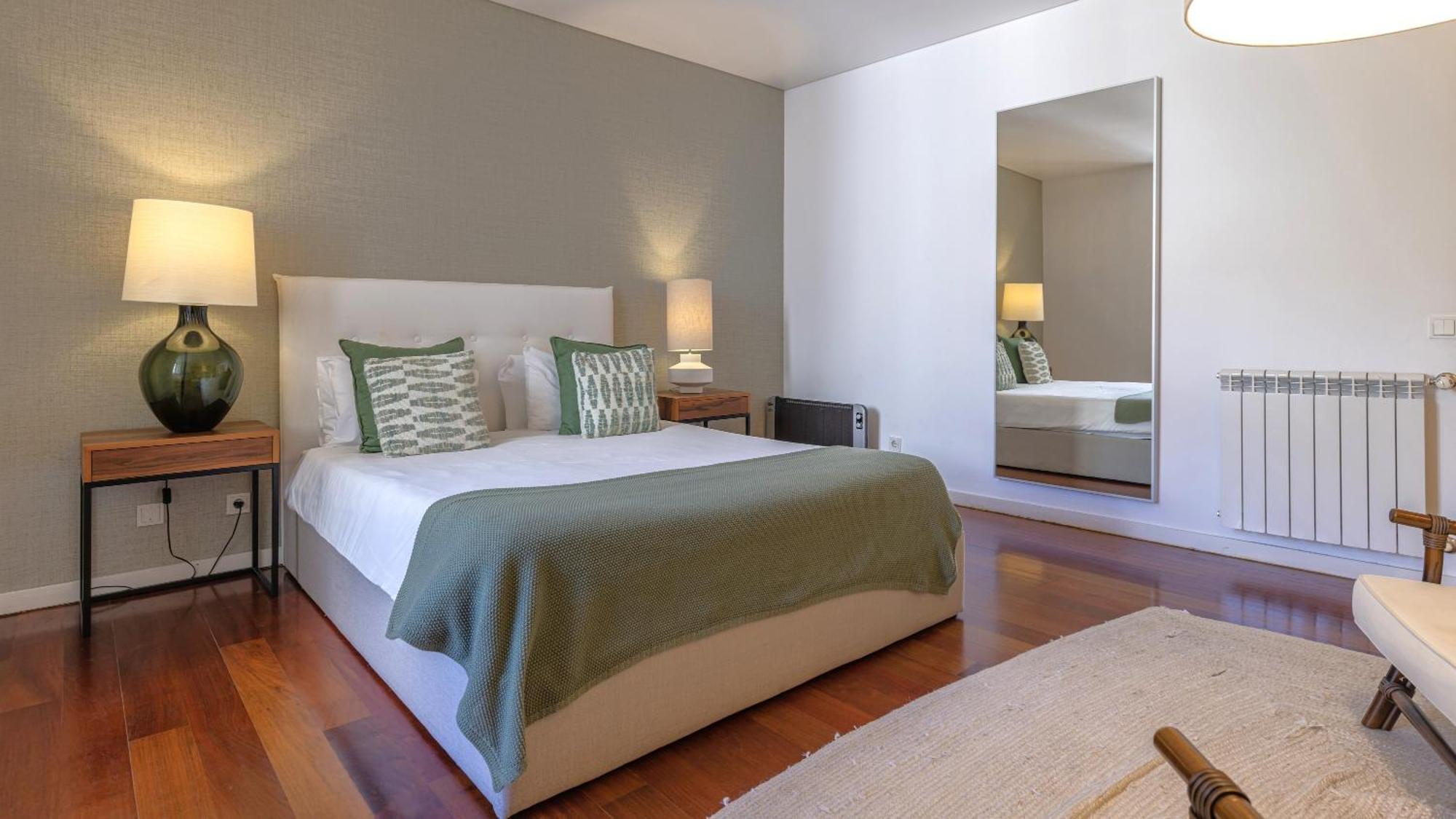 Lovelystay - Chiado 3bedroom Wonder Appartement Lissabon