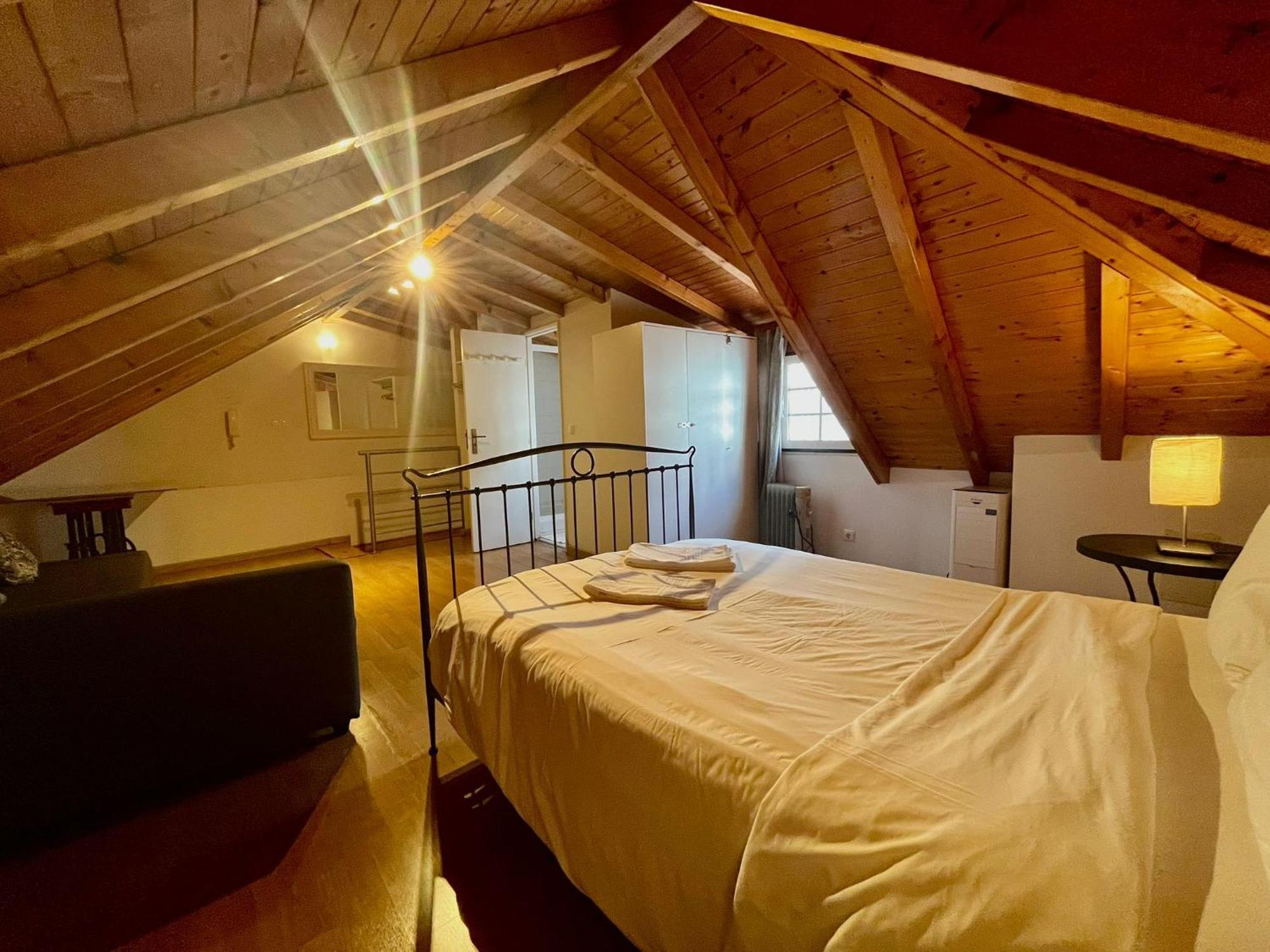 Appartement 2 Bedroom, 2 Bathroom - Travessa Da Madalena Lisboa