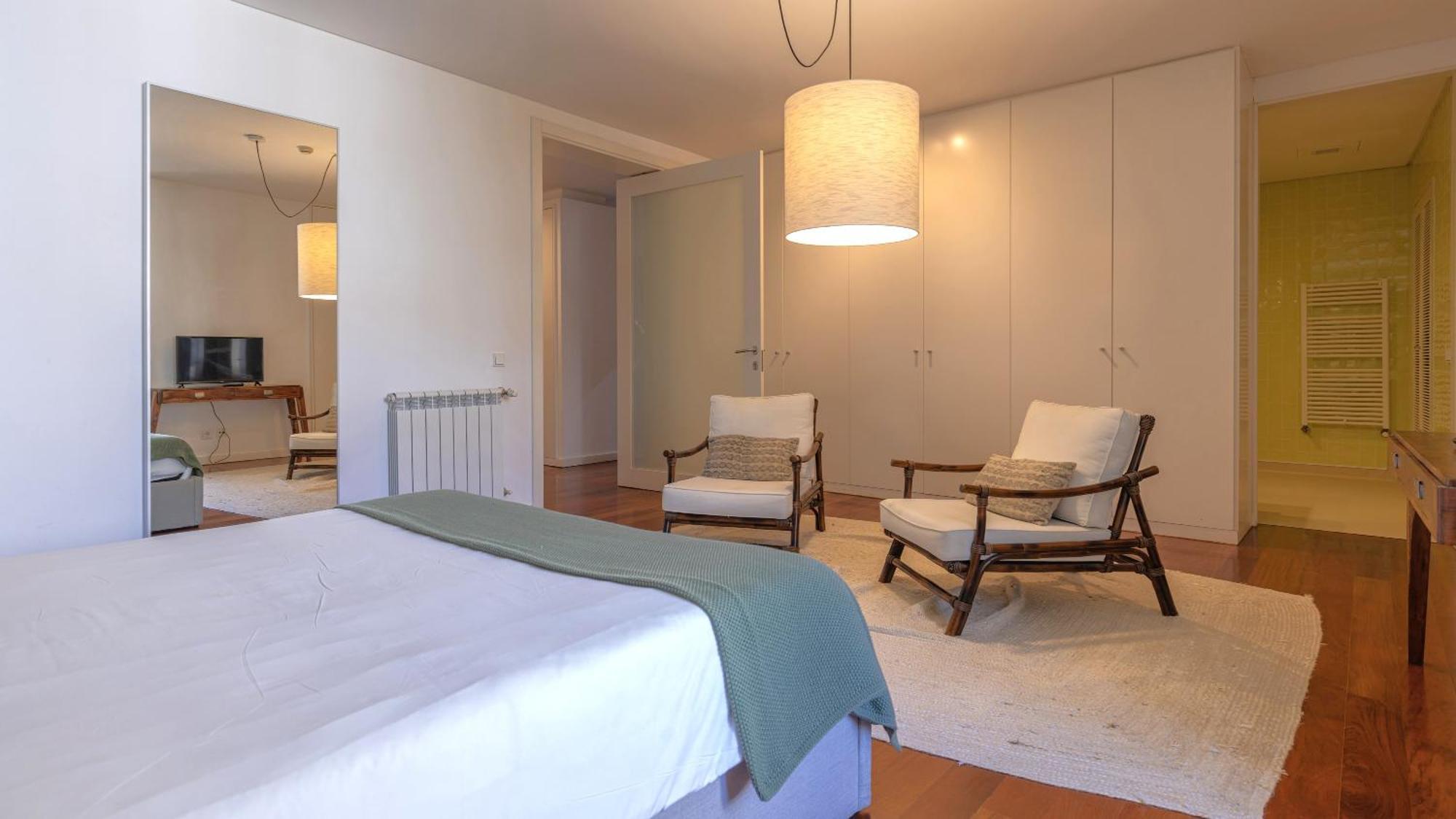 Appartement Lovelystay - Chiado 3bedroom Wonder *