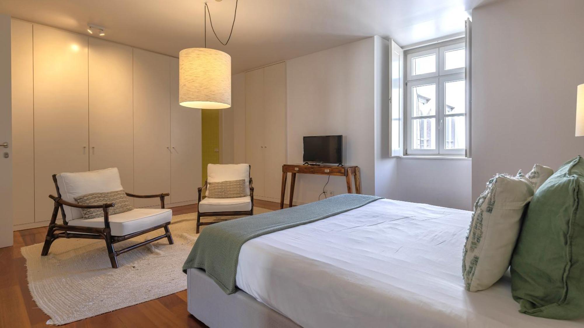 Lovelystay - Chiado 3bedroom Wonder Appartement Lissabon