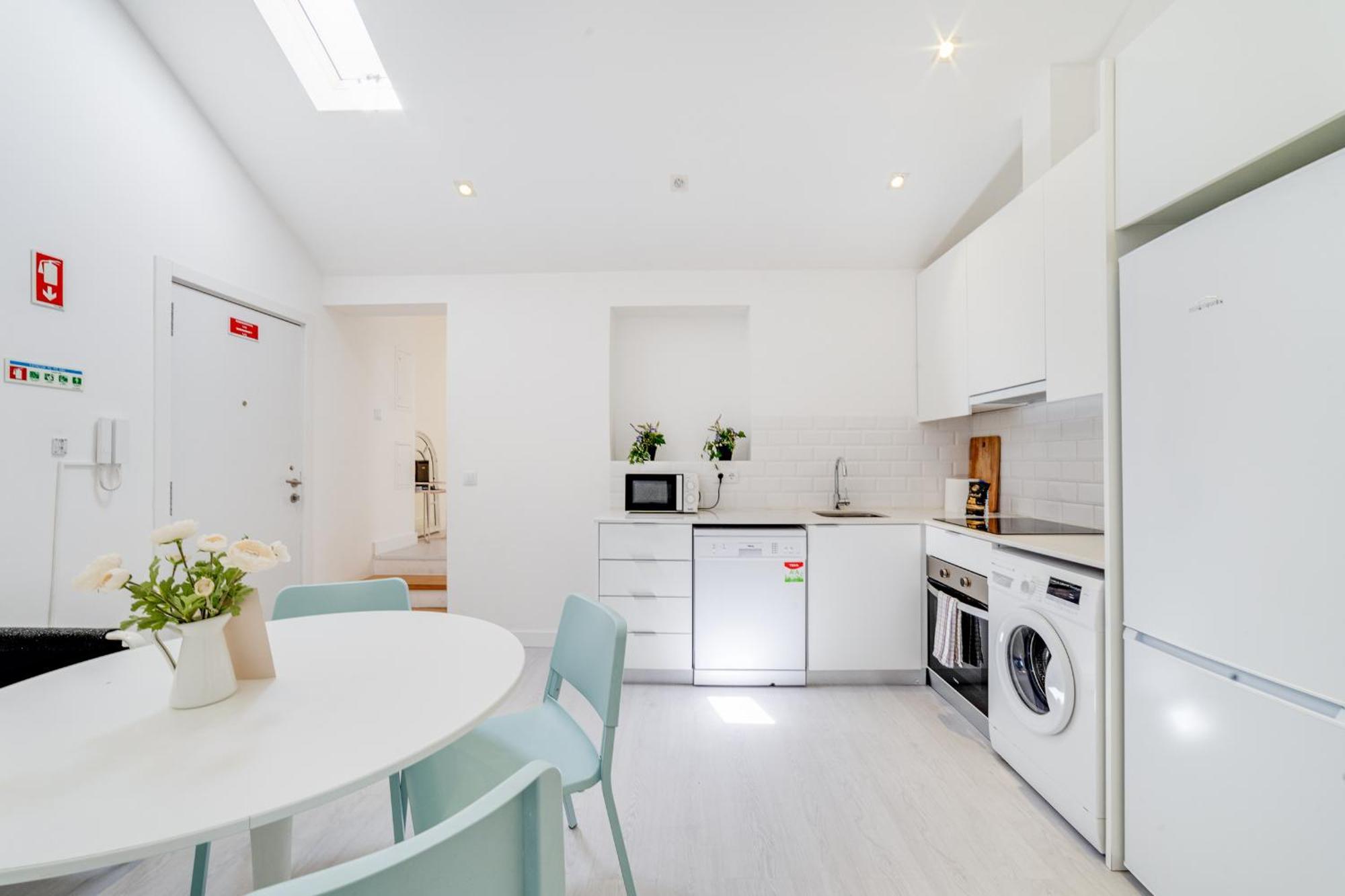 Alcantara Charm 3br Lissabon