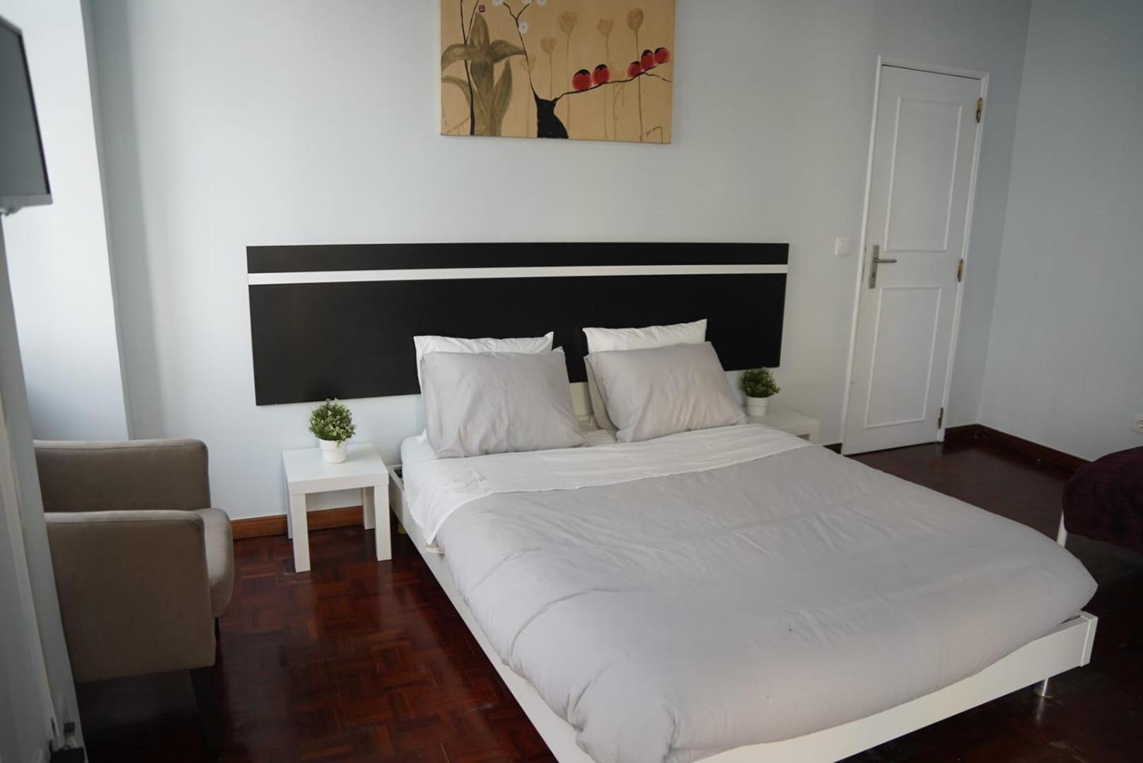 Bisengototo Homestay *