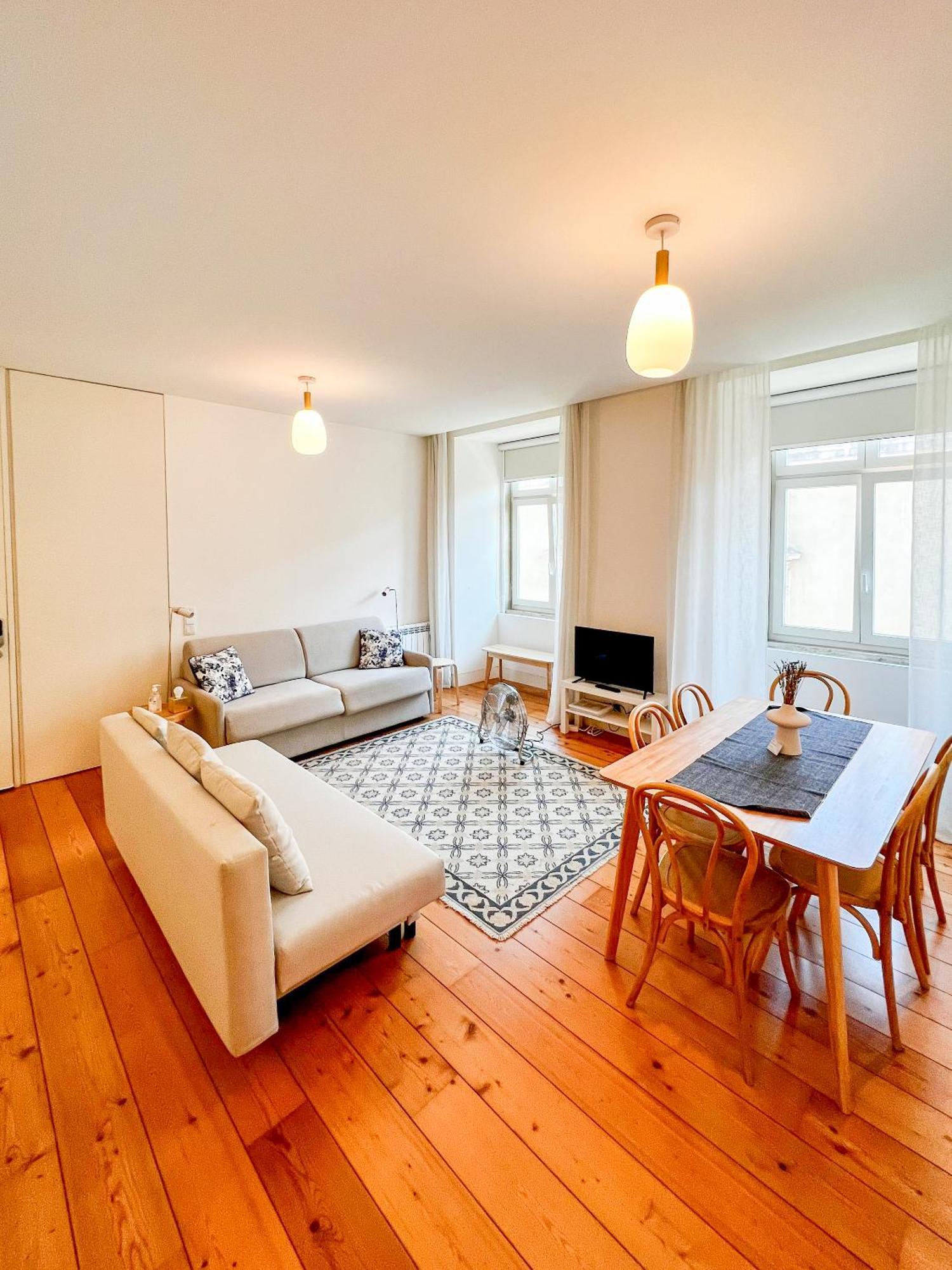 Appartement Arsenal 108, Design - New Light Downtown Chiado And River