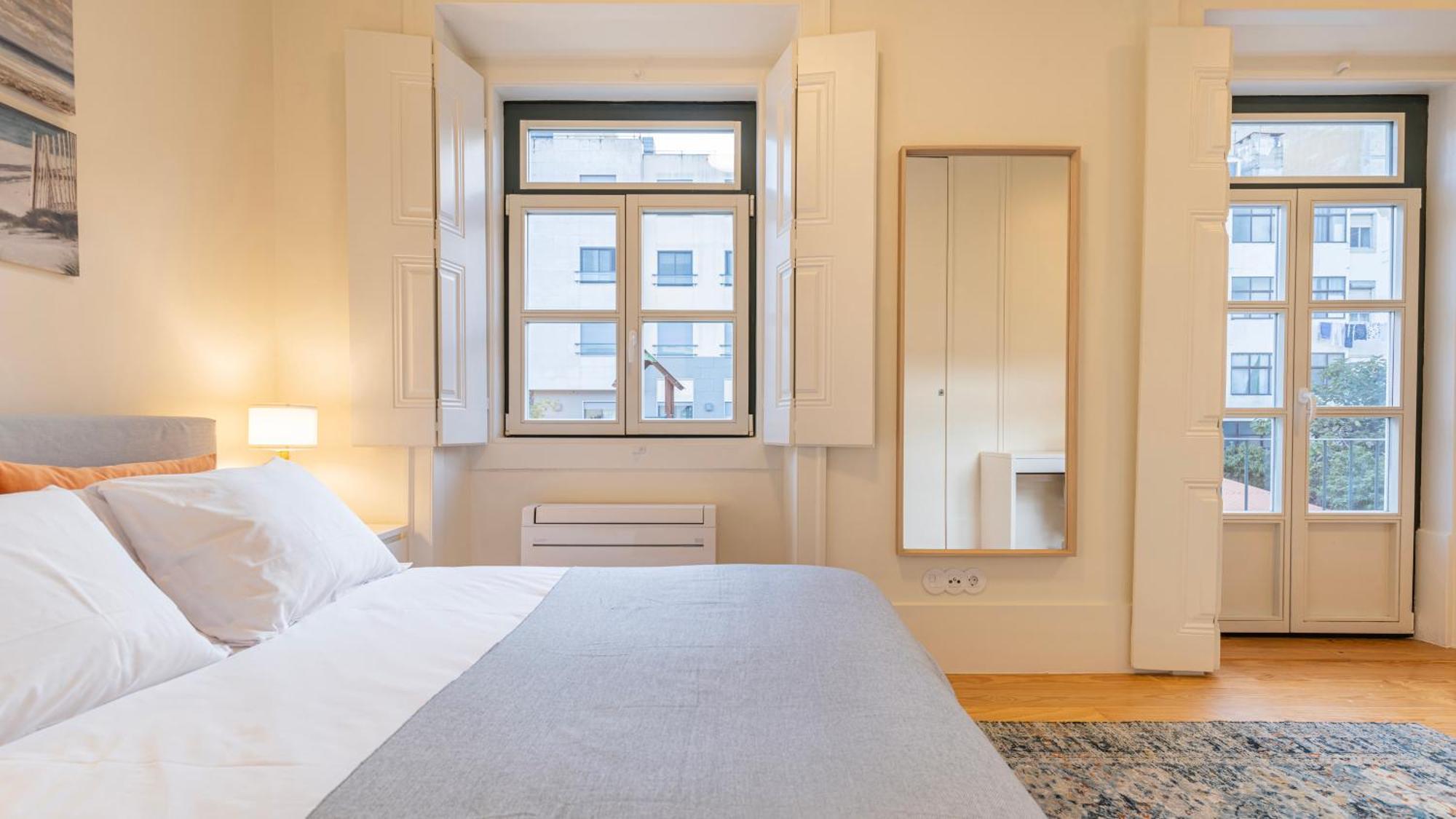 2bdr Alcantara Nest By Lovelystay Lisboa