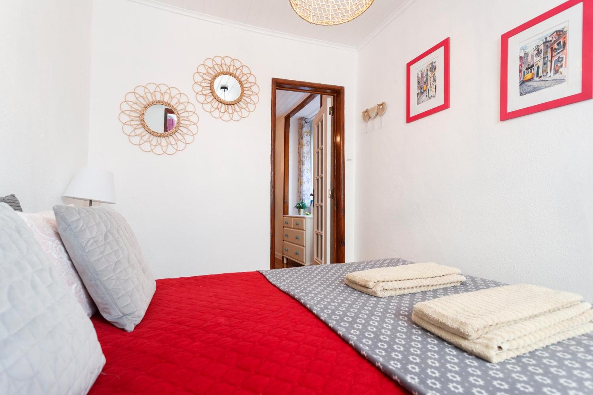 Apartment Lov'alfama, At In Lissabon