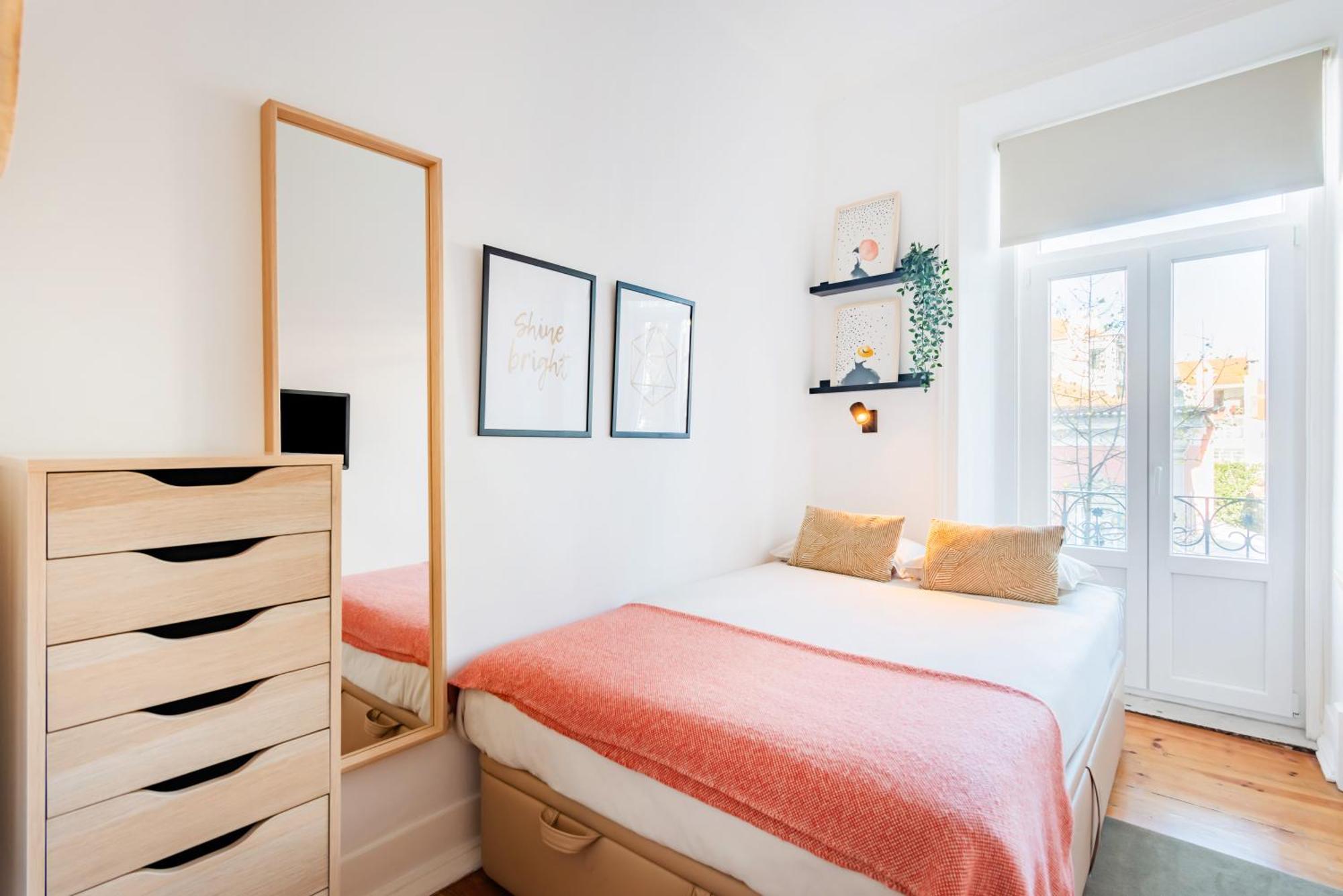 Guest 2 Boutique House Hostel