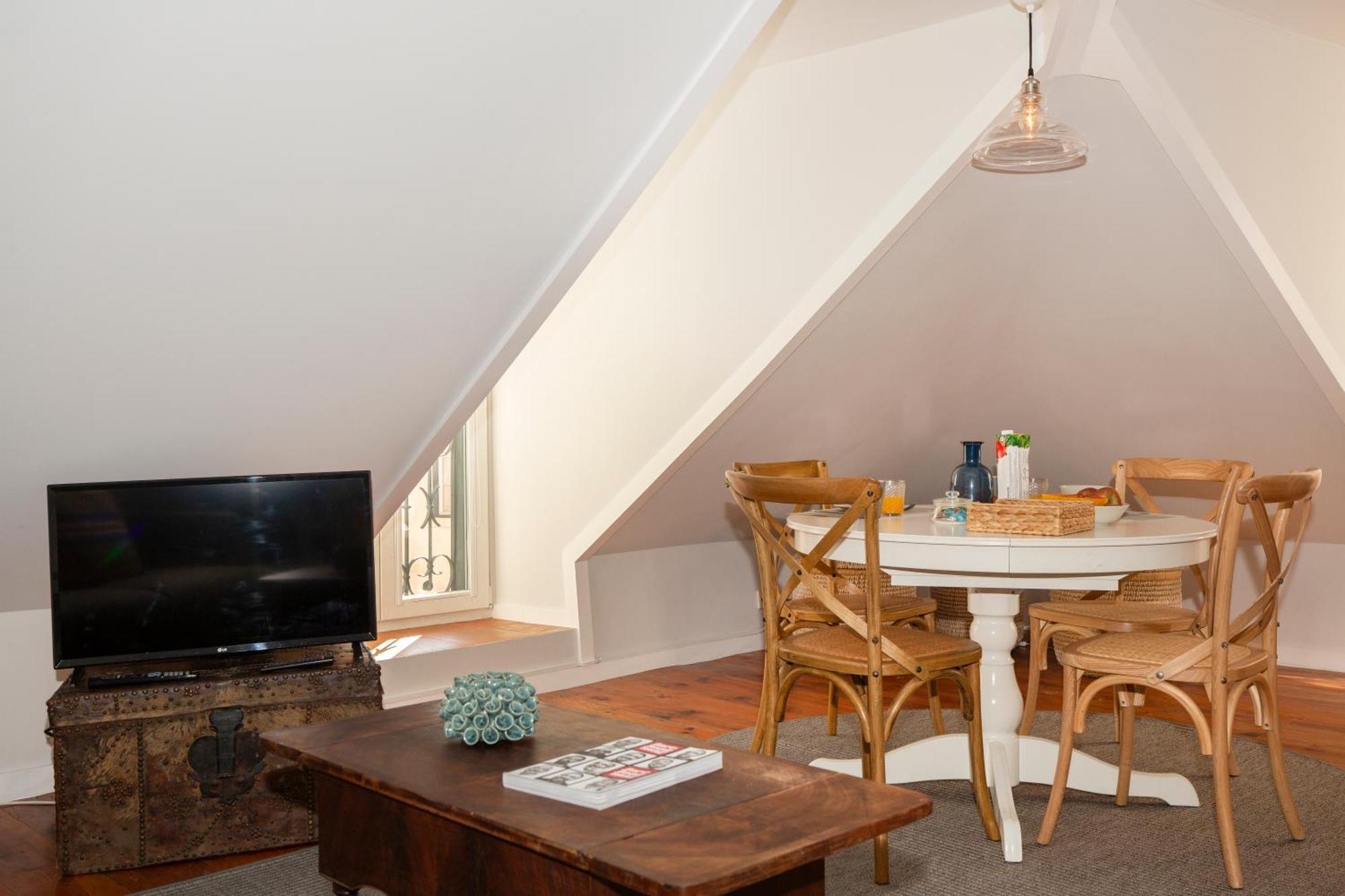 Apartment Live Like A Local @ Casa Da Esquina - Wifi & A/c