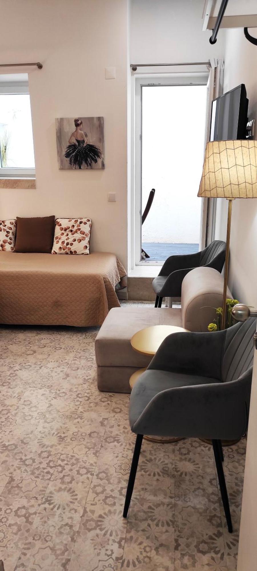 Gasthuis Amalia Near Rossio Square 3*
