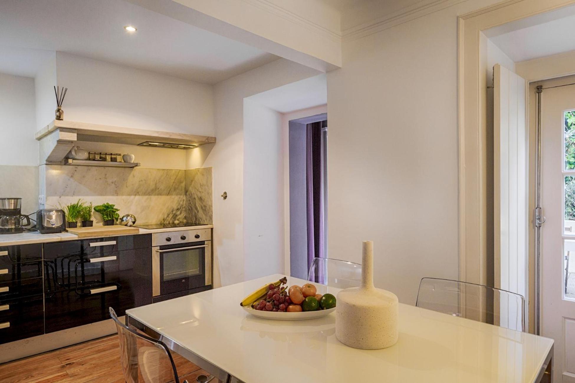 Appartement Romantic Gem In Santos Lissabon