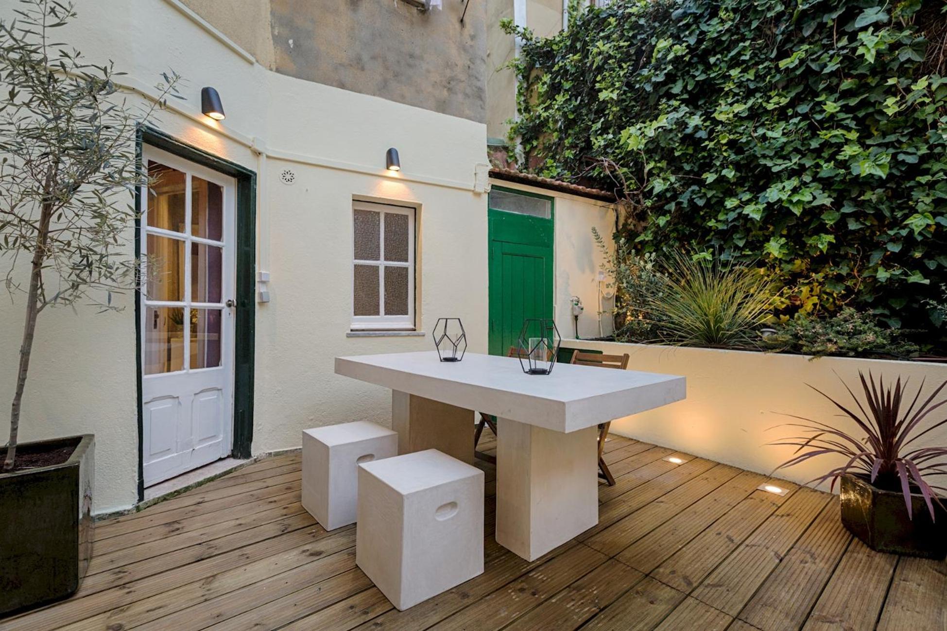 Appartement Romantic Gem In Santos Lissabon