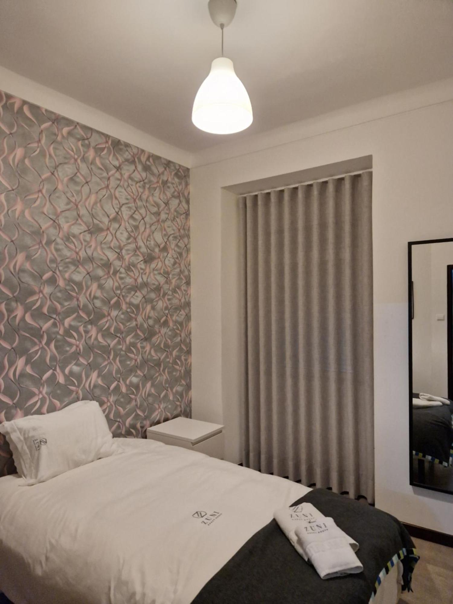 Zuni Gasthuis 3*