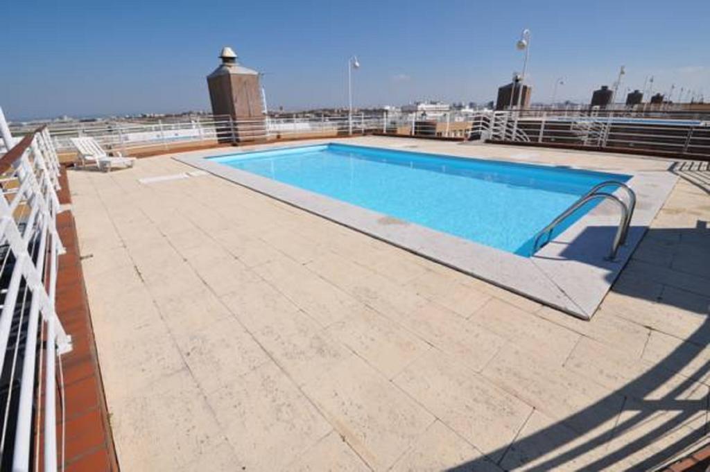 Apartment Apart Lisbon Pool Metro Garage *