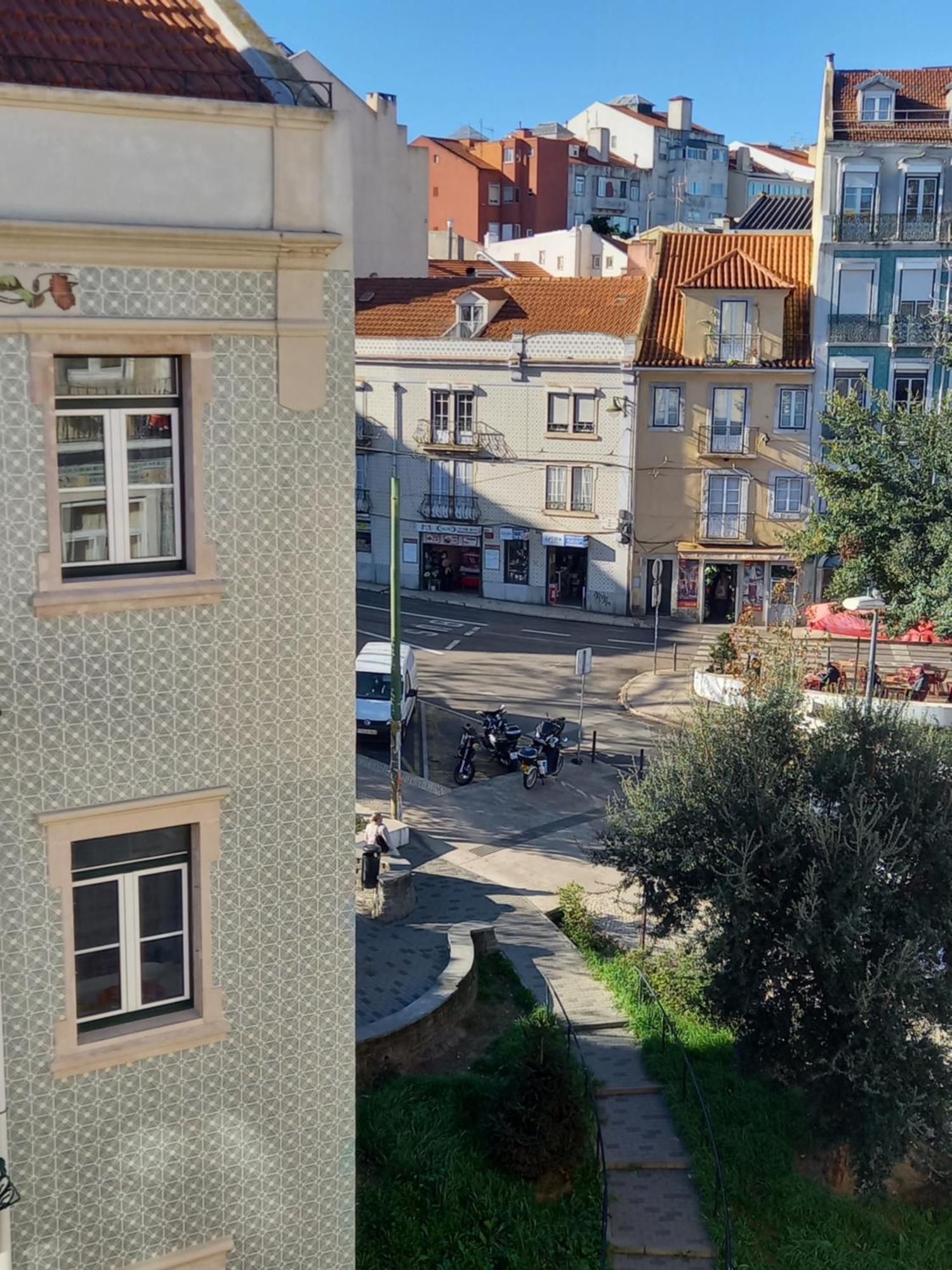 Charme Et Confort Au Coeur De Graca Lisbon