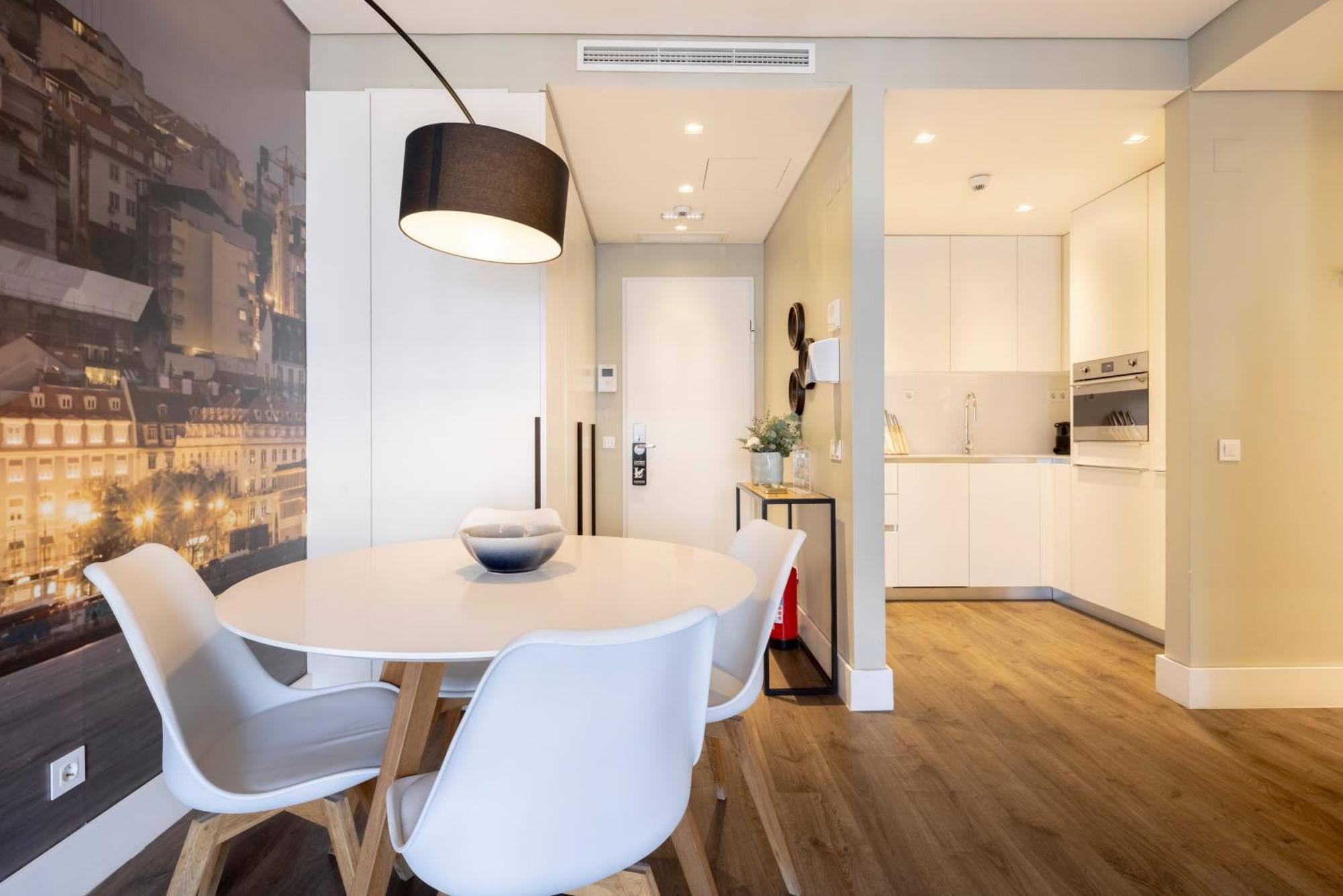 Chiado Mercy | Apartamento *