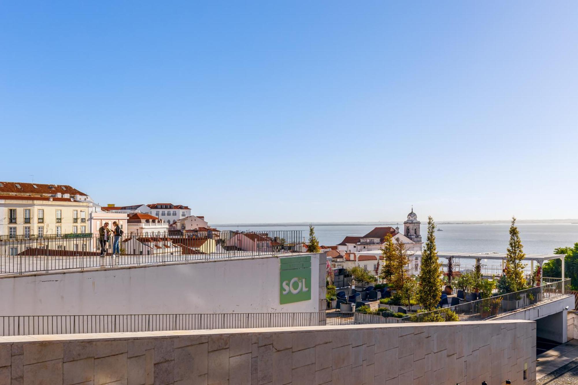Appartement Typical Alfama-center *