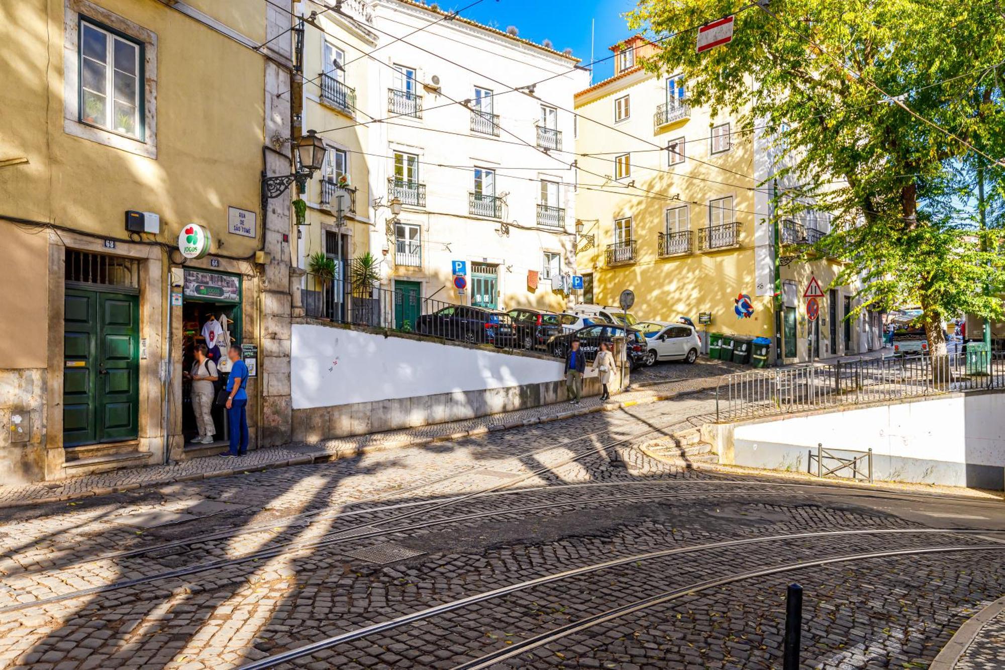 Typical Alfama-center Appartement