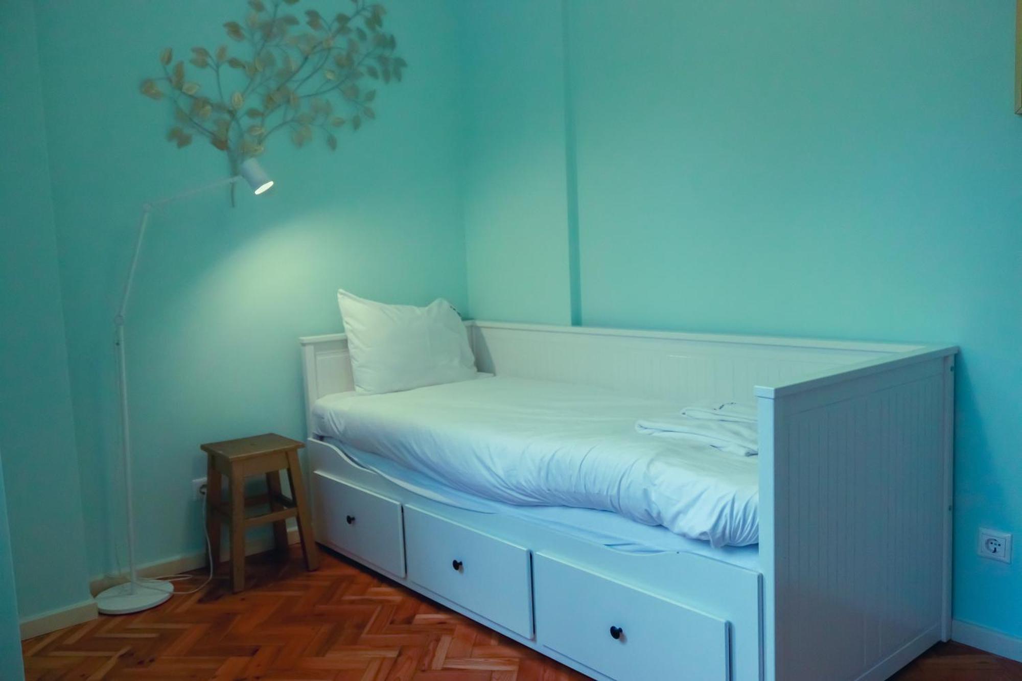 Flh Alcantara Stylish Duplex With Terrace * Lissabon