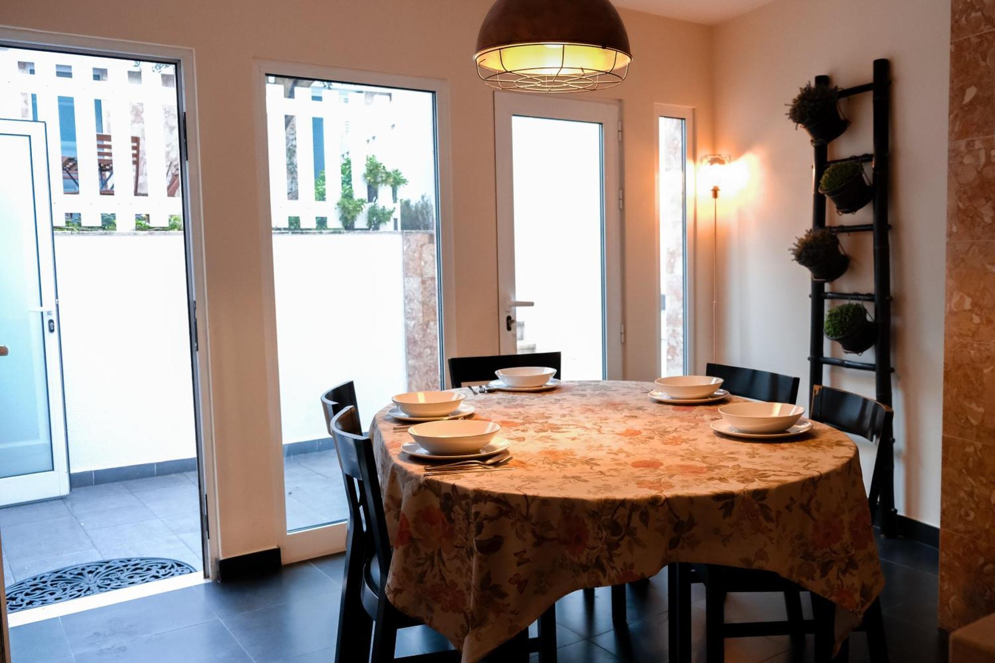 Flh Alcantara Stylish Duplex With Terrace