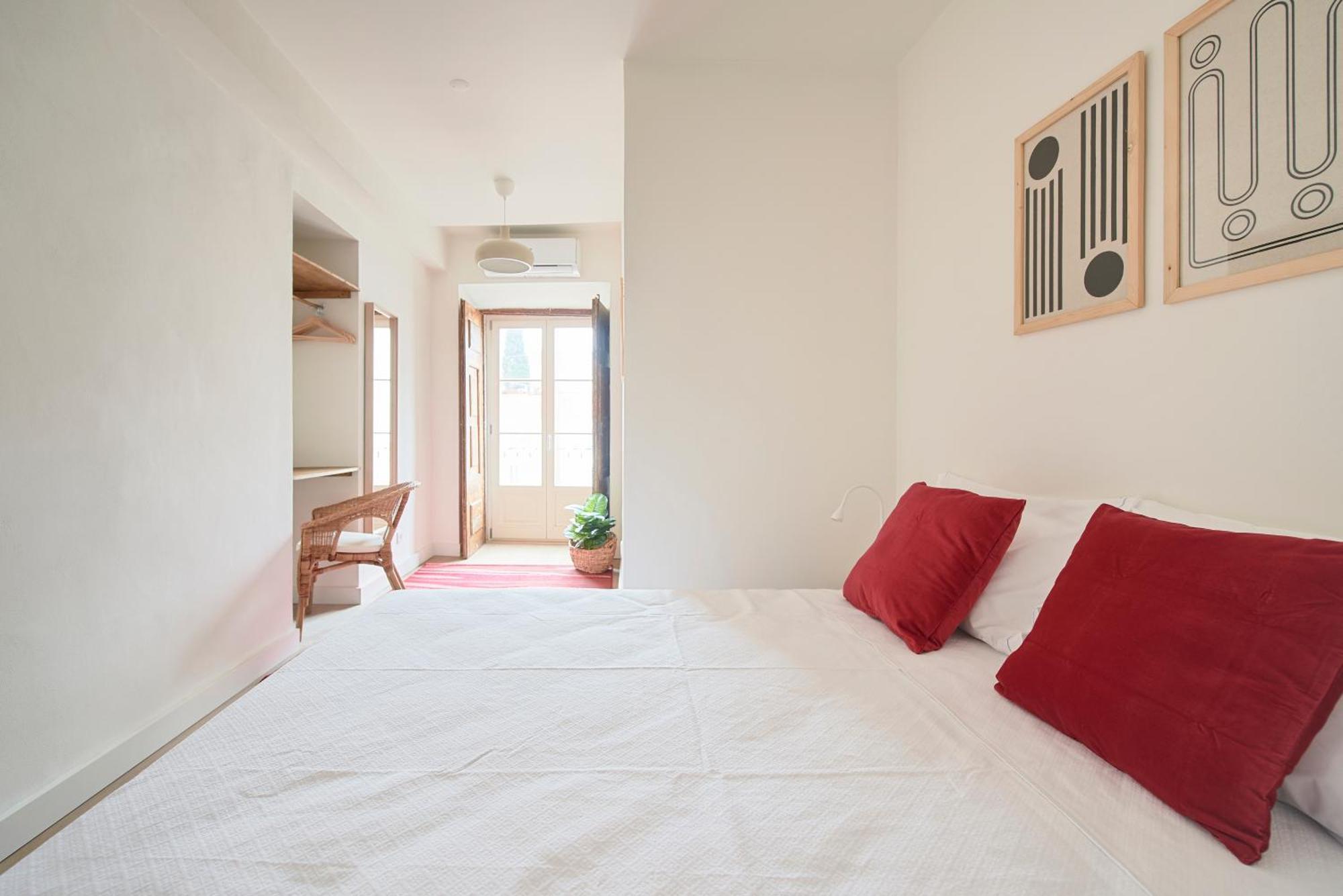 Alfama Village Apartment *