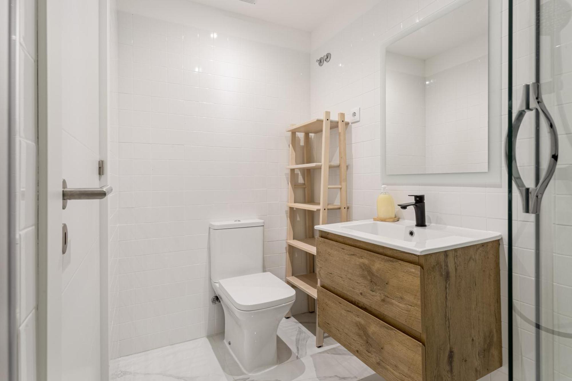 Joivy Minimalistic W Patio In Principe Real Appartement