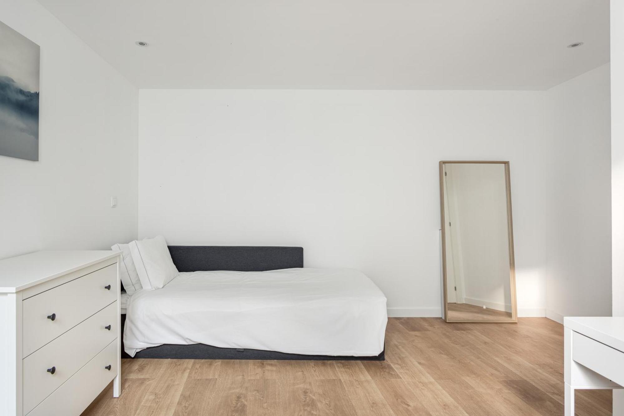 Joivy Minimalistic W Patio In Principe Real Appartement *