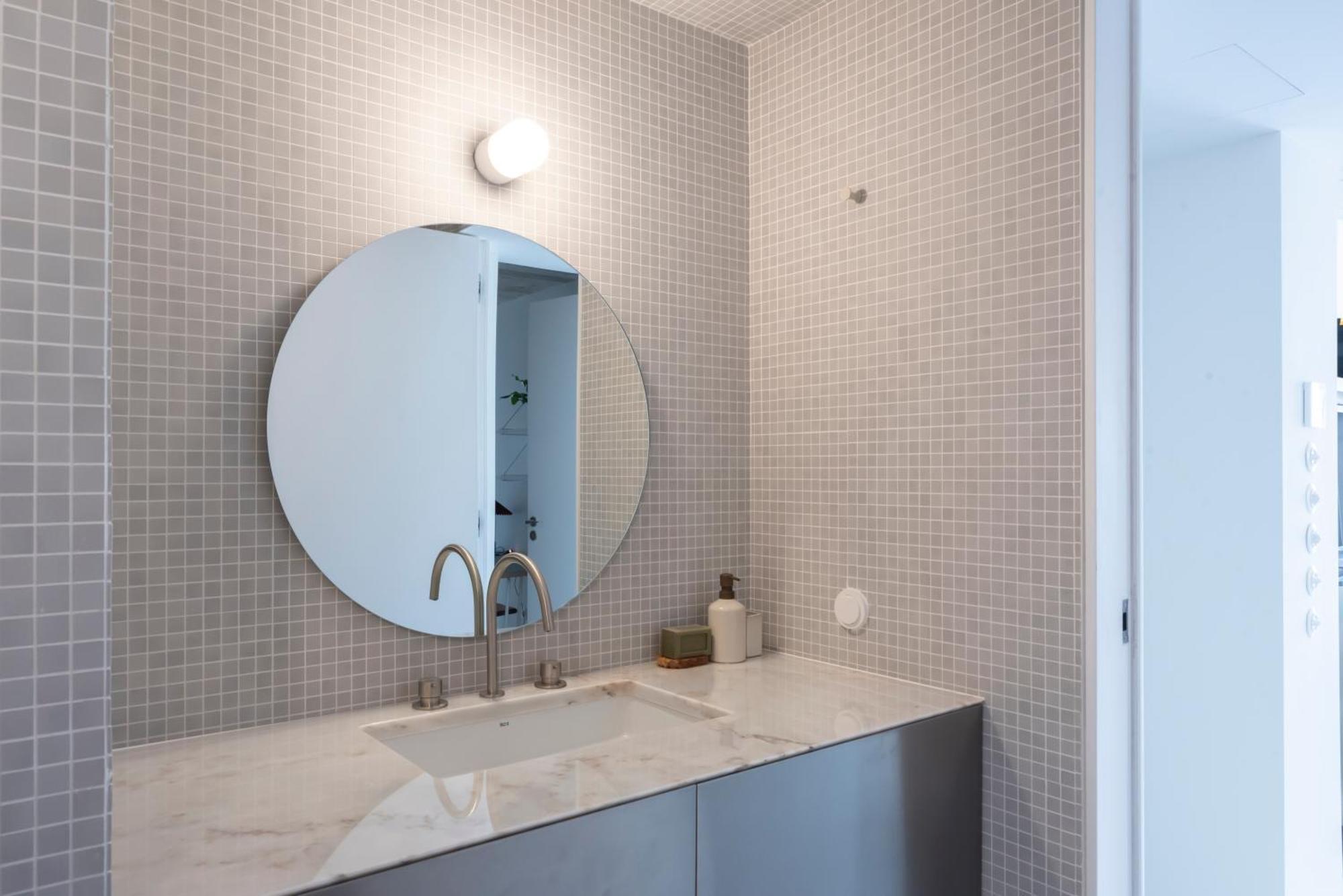 Alfama Modern Flats By Lovelystay