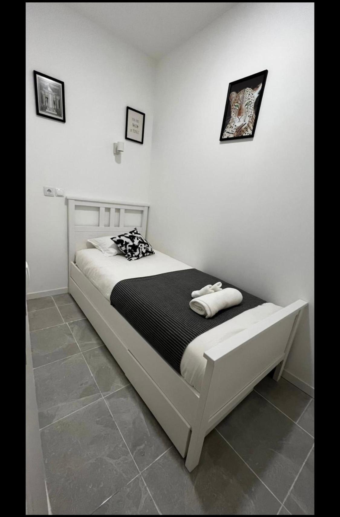 Quarto em Acomodações Particulares Conde Do Redondo *