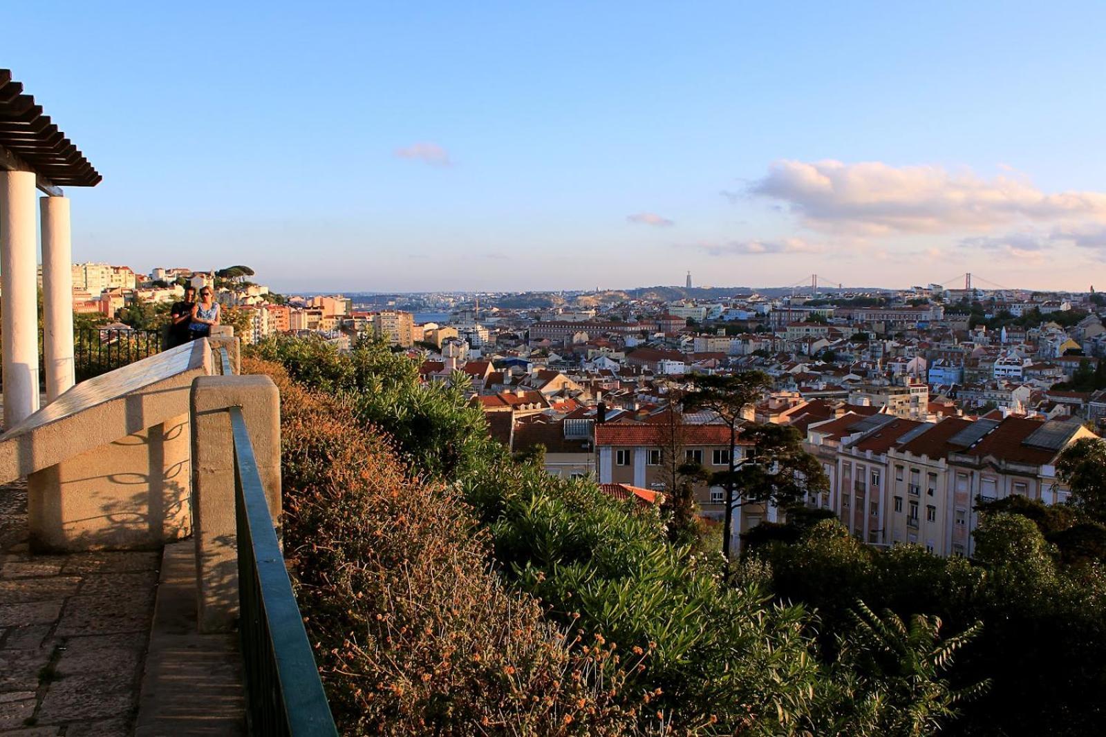 Apartment Charmoso - Penha De Franca Lissabon