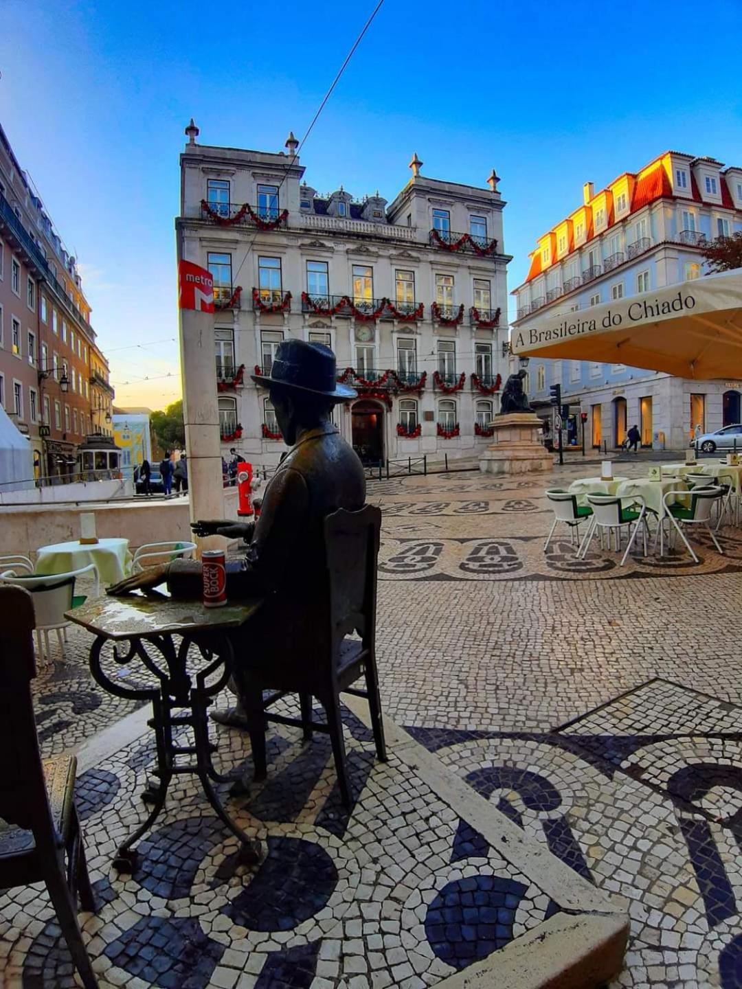 Charming Santos W/ Patio Apartment Lissabon