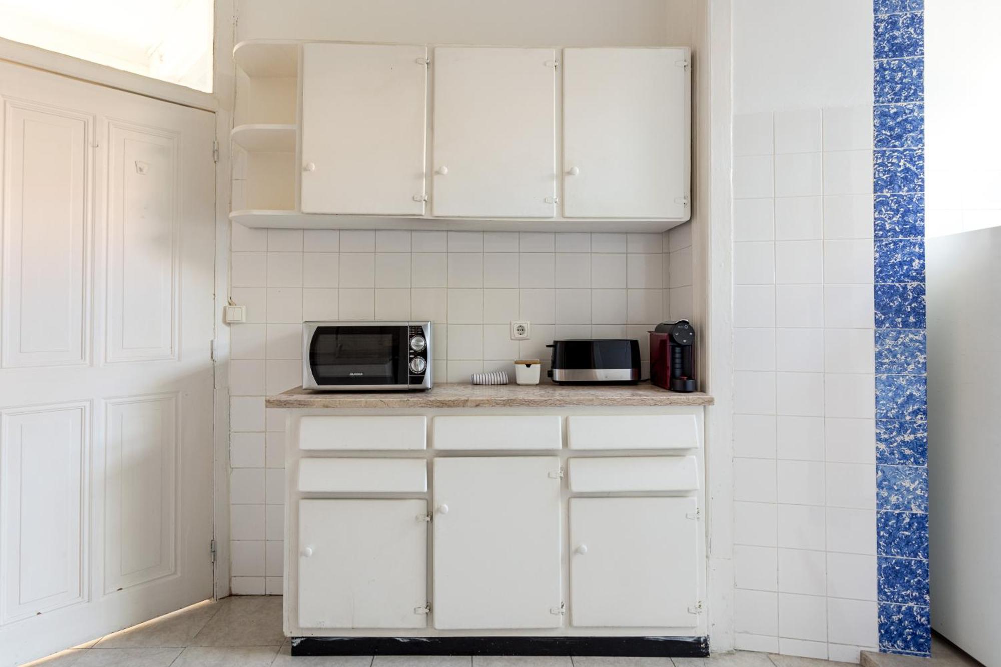 Apartment Joivy Charming Flat Near Cerca Da Graca Lissabon