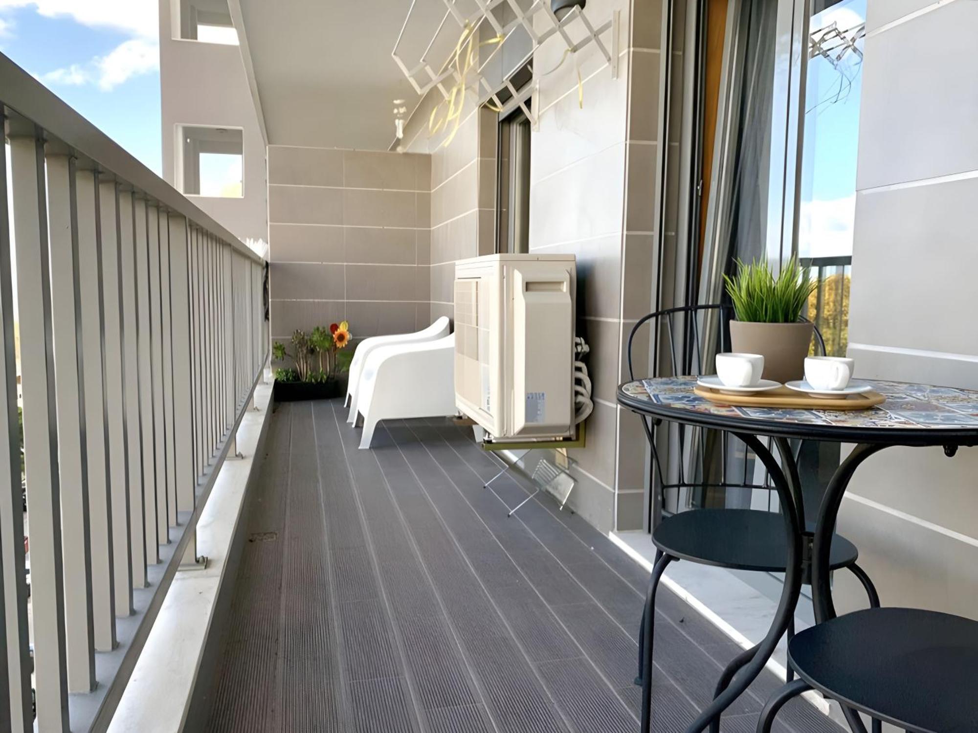 Apartment Modern & Spacious With River View Lissabon