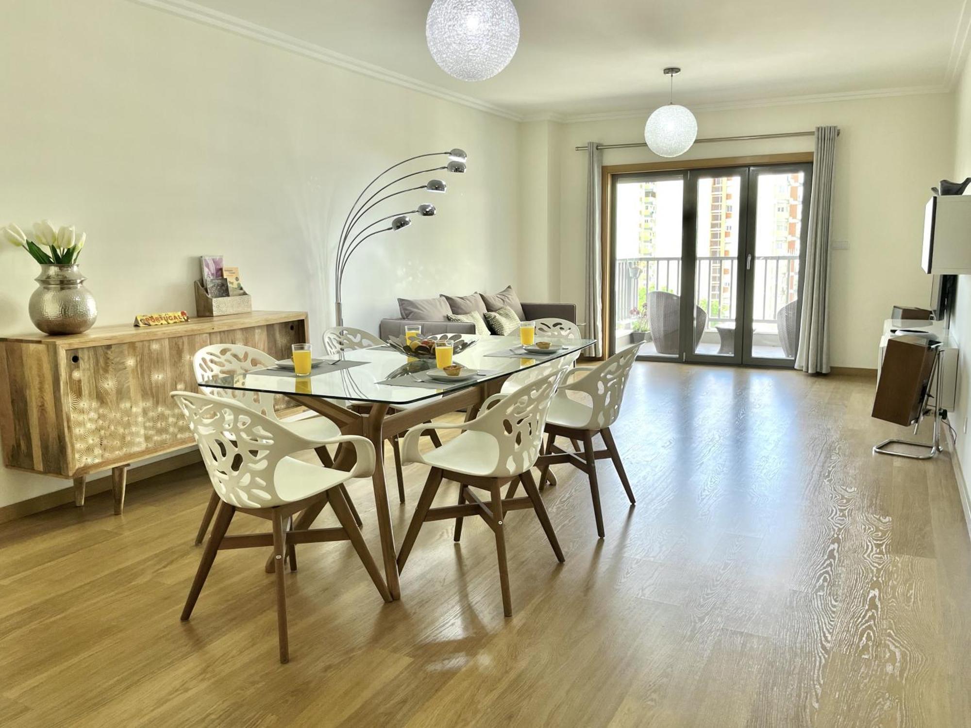 Apartment Modern & Spacious With River View Lissabon