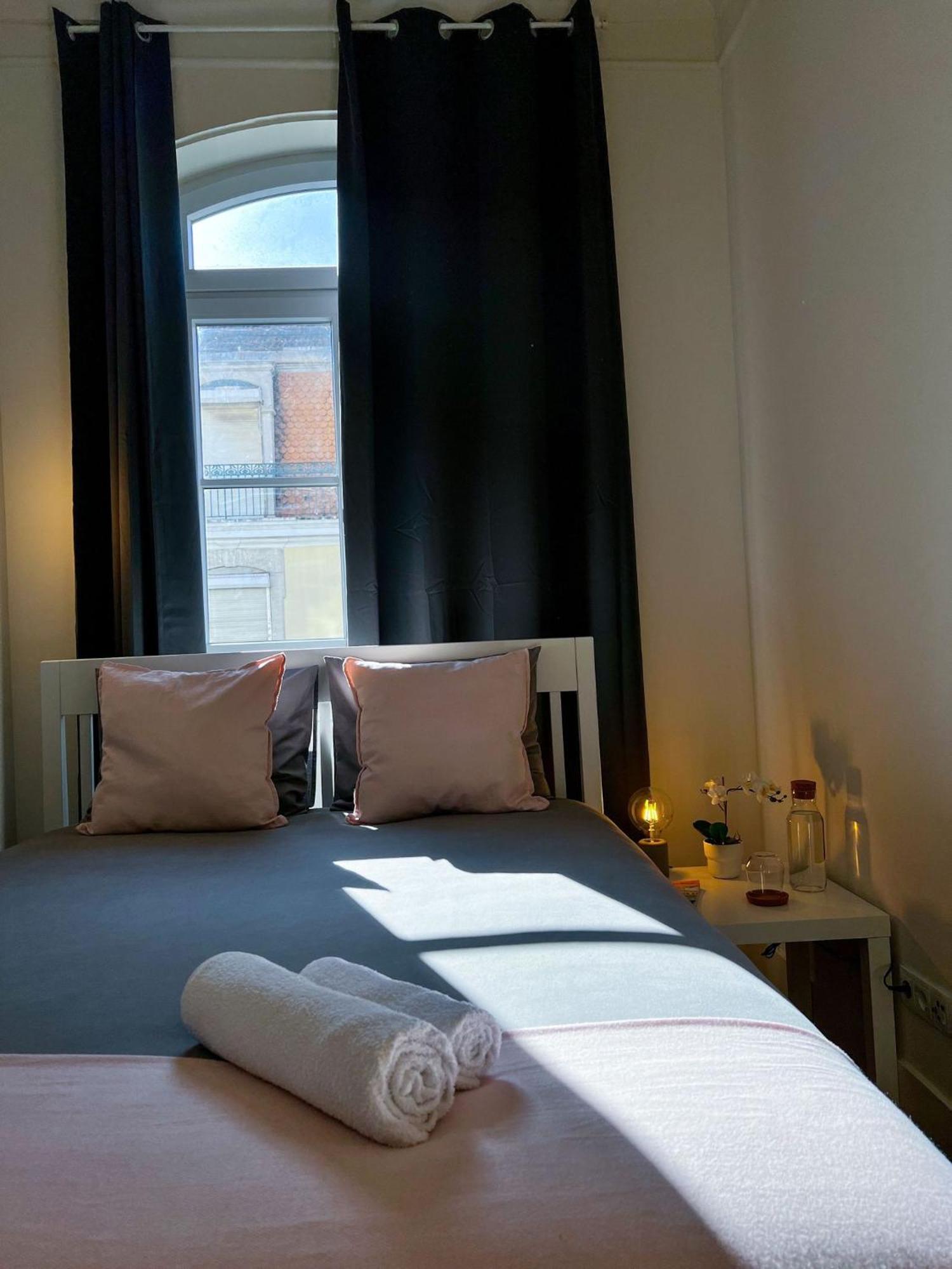 Séjour chez l'habitant Cozy With Privative Bathroom On Rua Augusta *