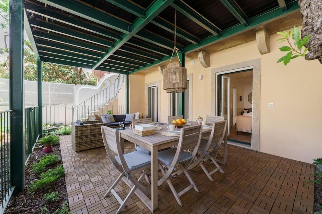 Charm With Patio *