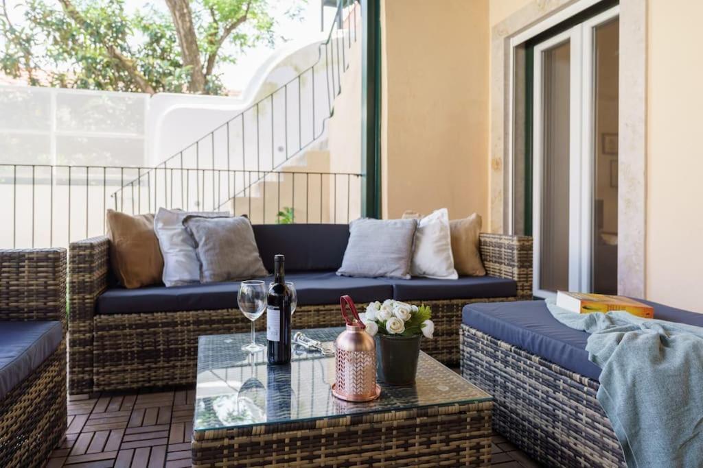 Charm With Patio Appartement *