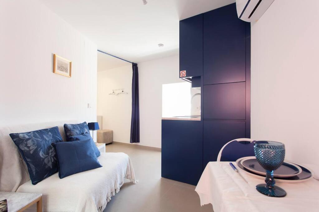 Sao Vicente V- Historic Flat In The Old Appartement Lissabon