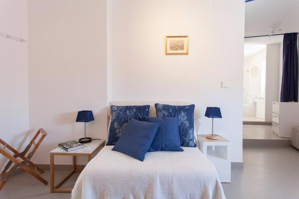 Sao Vicente V- Historic Flat In The Old Appartement *