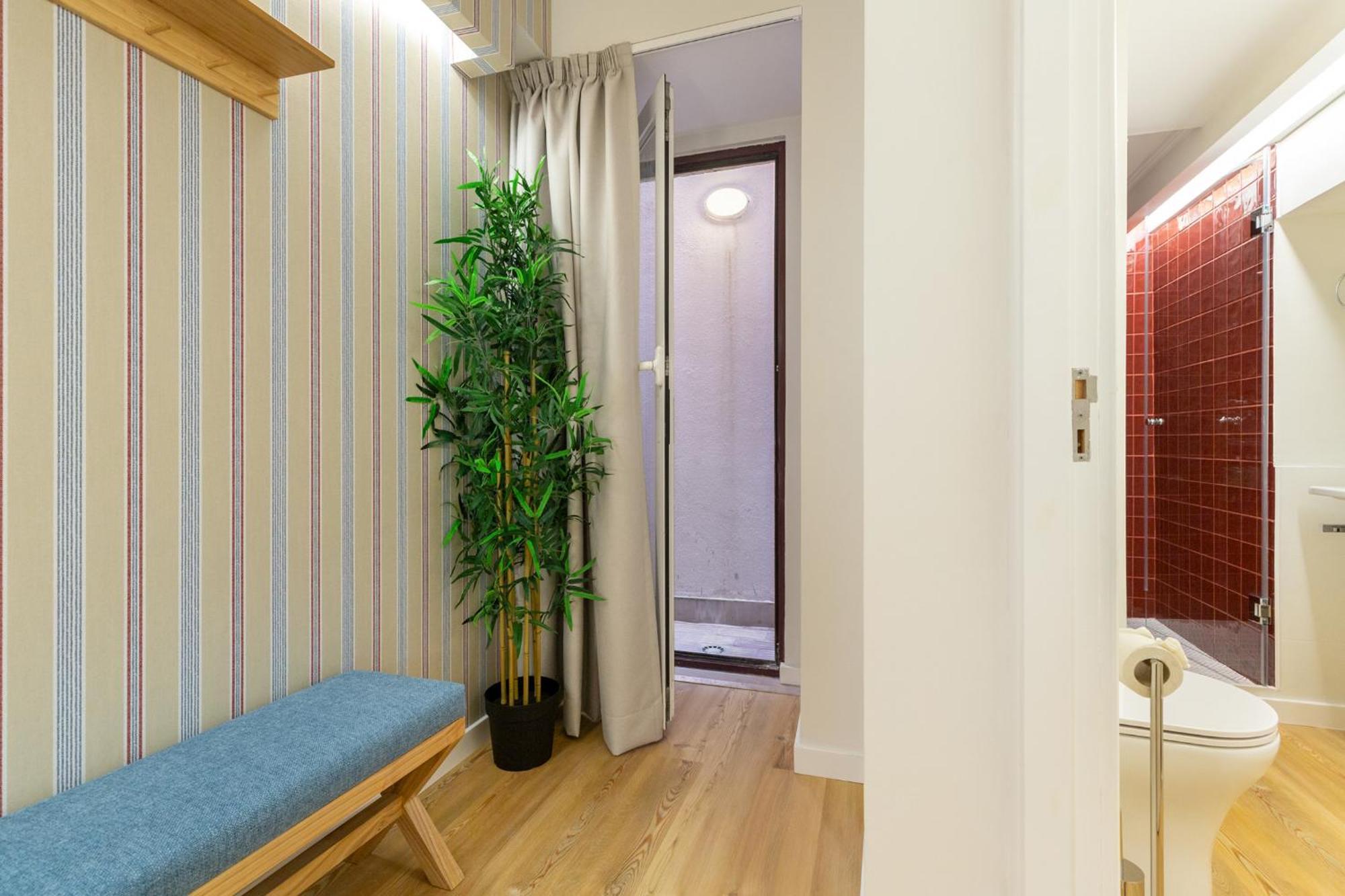 Designer Retreat- Newly Remodelled 1 Bedroom Appartement Lisboa
