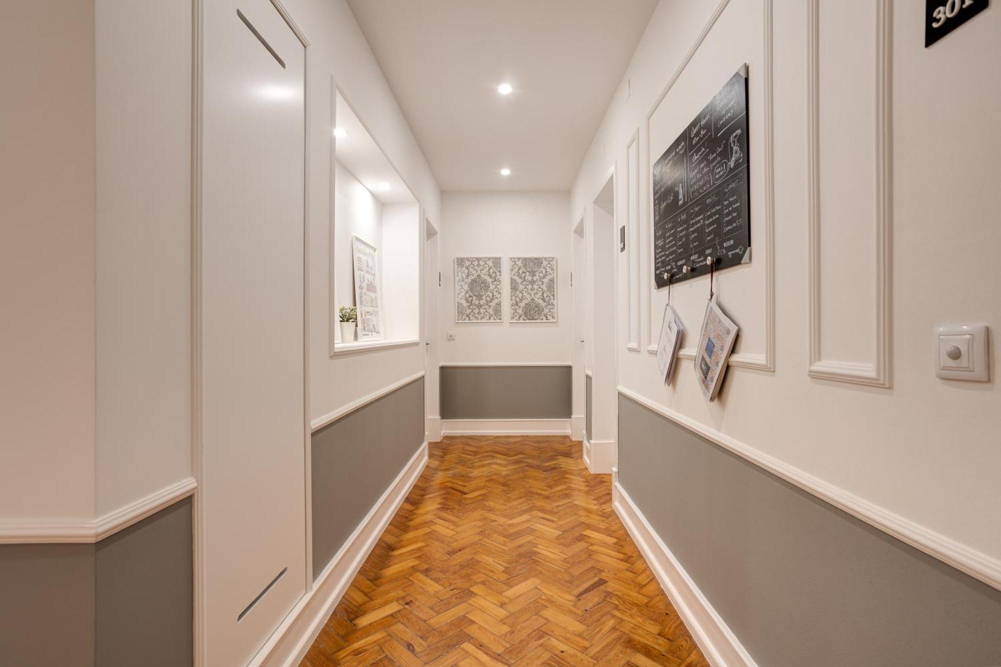 Home Out Rooms & Apartments Apartment *