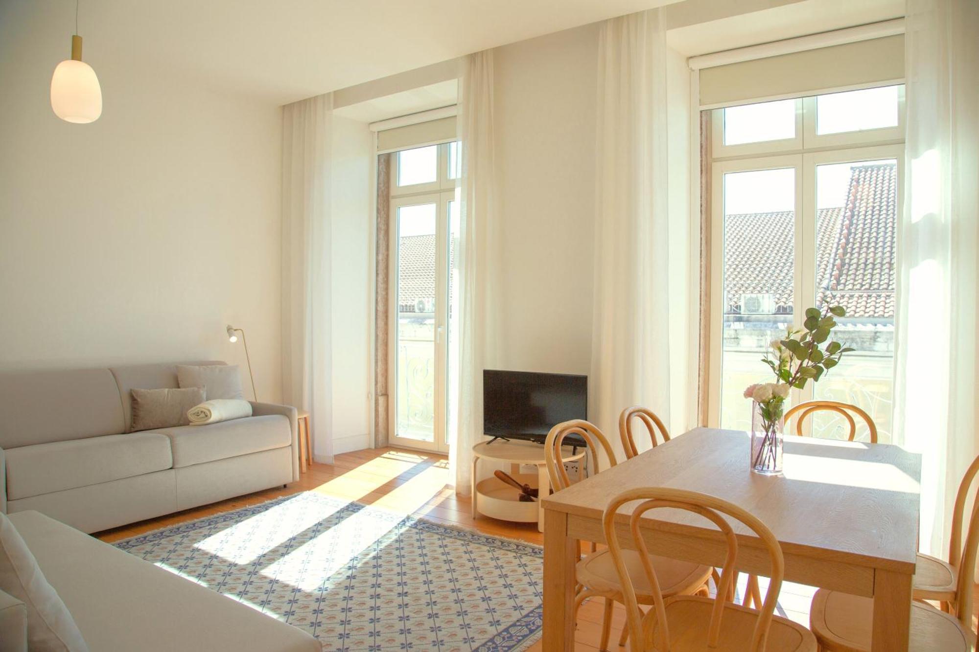 Appartement Arsenal 108, Design - New Light Downtown Chiado And River