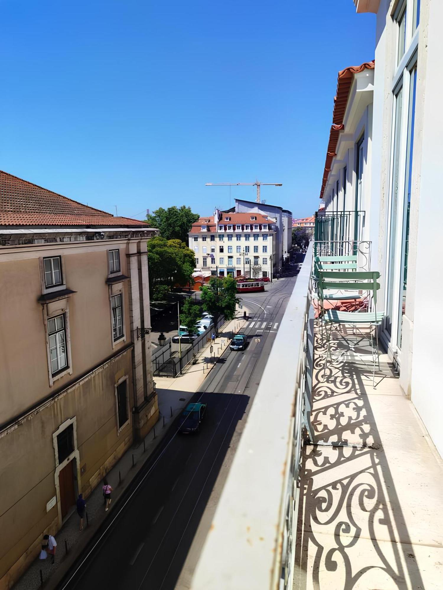 Appartement Arsenal 108, Design - New Light Downtown Chiado And River
