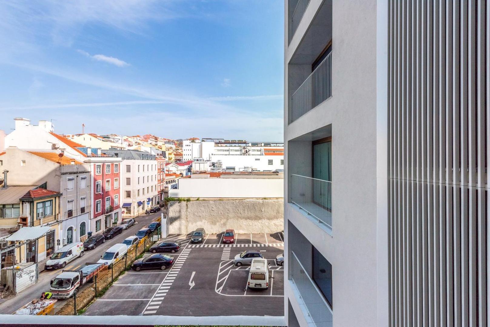 Guestready - Mid-century Near Cais Do Sodré Appartement