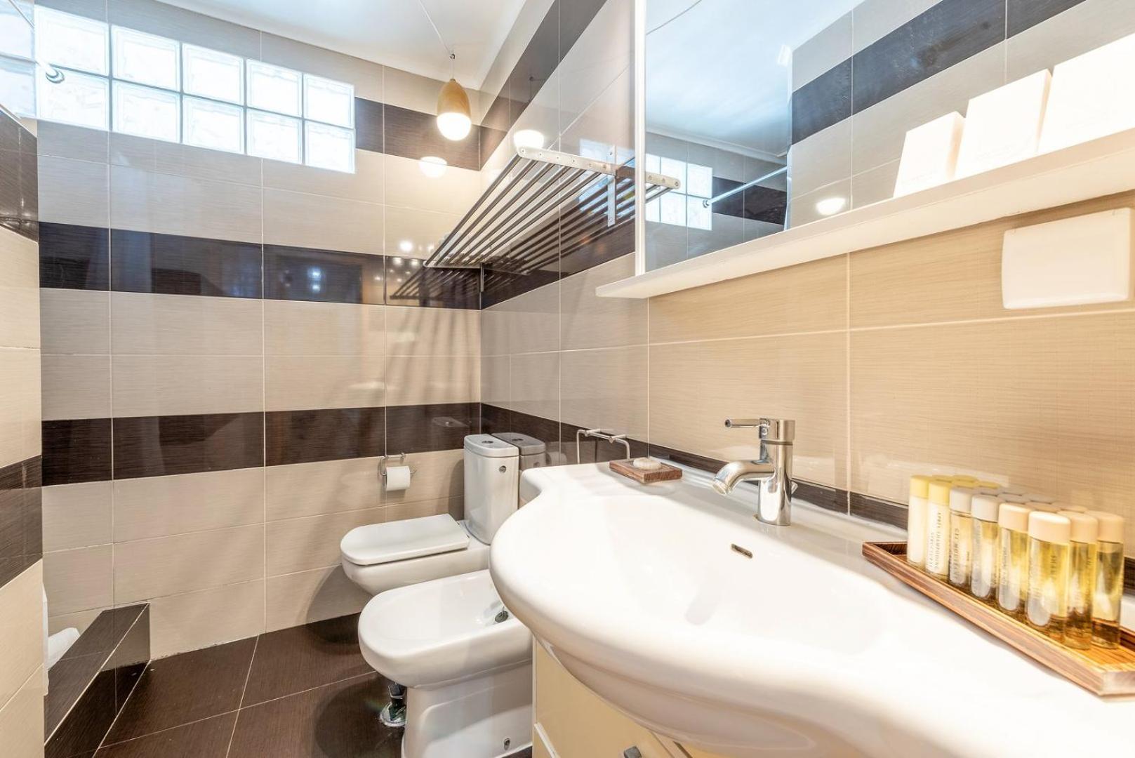 Guestready - Porta De Alfama, For Up To 6 Guests! Apartment *