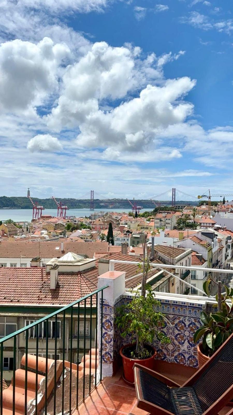 Olympo Shared Flat With Amazing River View Lisboa